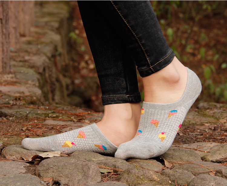 ถุงเท้ารองส้น สีเทา